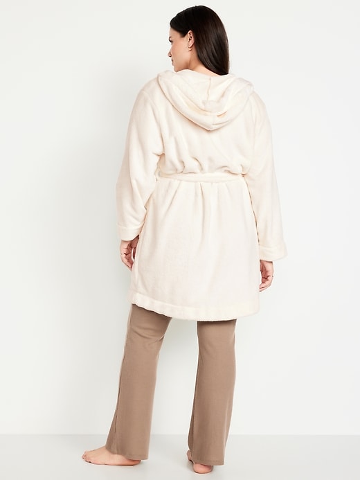 Image number 6 showing, Cozy Terry Hooded Robe
