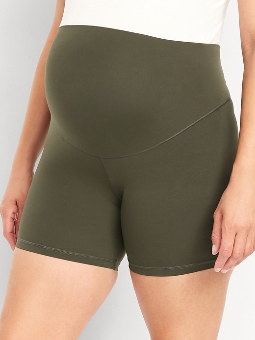 Image number 5 showing, Maternity Full Panel PowerSoft Biker Shorts -- 8-inch inseam