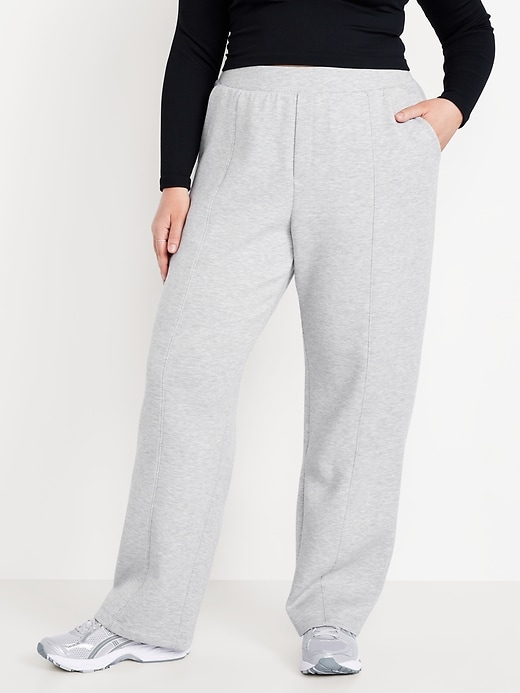 Image number 6 showing, High-Waisted Bounce Fleece Trouser Sweatpants