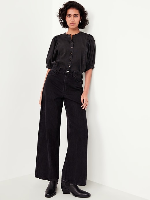 Image number 3 showing, Puff-Sleeve Button-Down Cropped Shirt