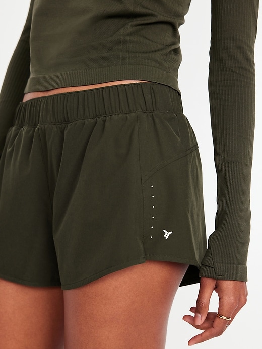 Image number 3 showing, Mid-Rise StretchTech Run Shorts -- 3-inch inseam