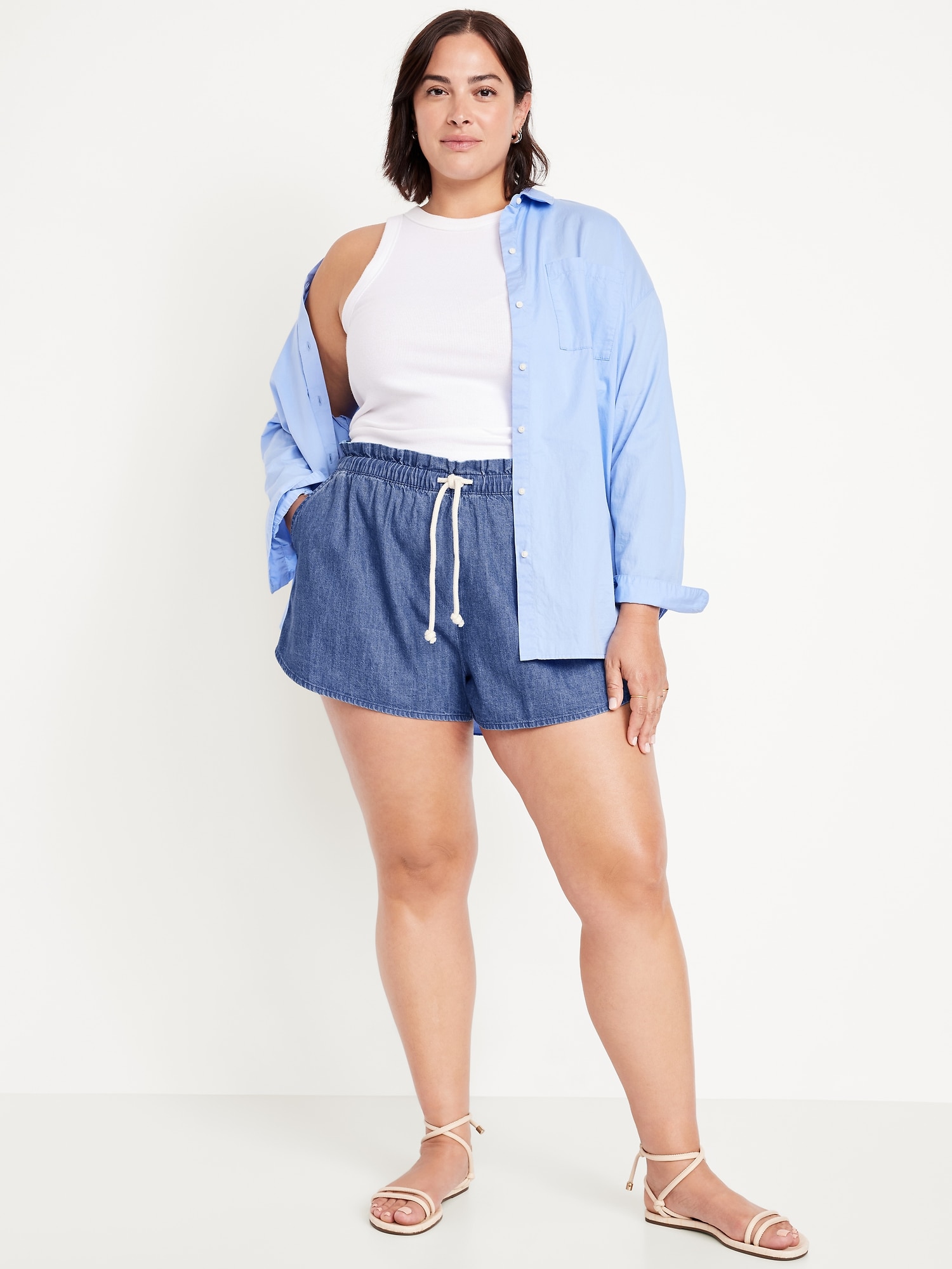 Mid-Rise Jean Volume Shorts