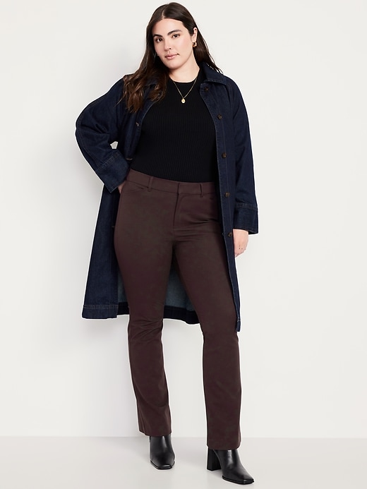 L'image numéro 5 présente Pantalon Pixie évasé à taille haute