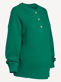 L'image numéro 2 présente Haut henley surdimensionné en tricot gaufré douillet de maternité