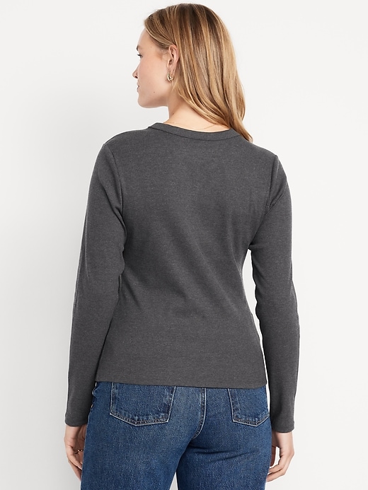 Image number 5 showing, Snug Long-Sleeve Crew-Neck T-Shirt