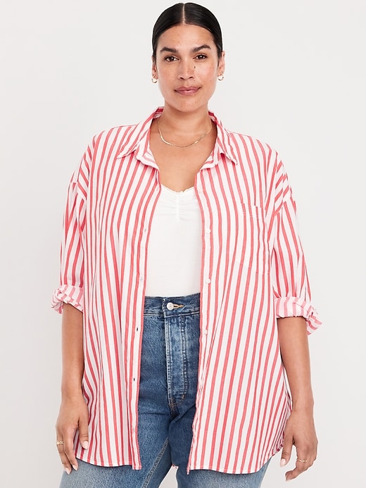Image number 7 showing, Oversized Button-Down Boyfriend Shirt