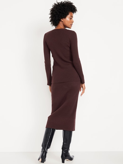 Image number 2 showing, SoSoft Ribbed Midi Sweater Skirt