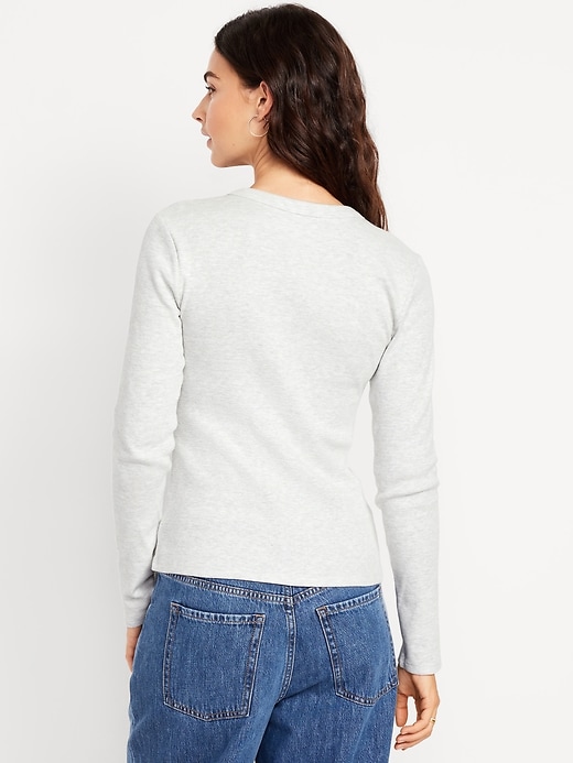 Image number 2 showing, Snug Crew-Neck Long-Sleeve T-Shirt