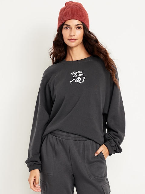 SoComfy Oversized Graphic Raglan Sweatshirt - Sunday Scaries (Skeleton)