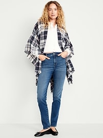 L'image numéro 1 présente Poncho en flanelle à franges.