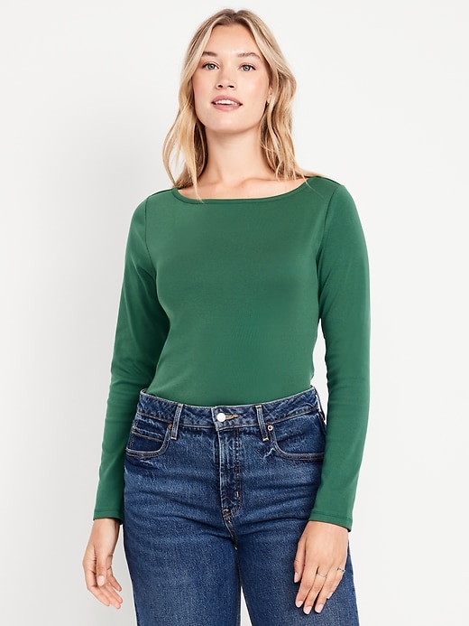 L'image numéro 4 présente T-shirt ajusté à manches longues et à encolure bateau