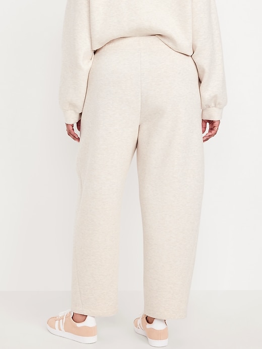 Image number 7 showing, High-Waisted Bounce Fleece Barrel Sweatpants