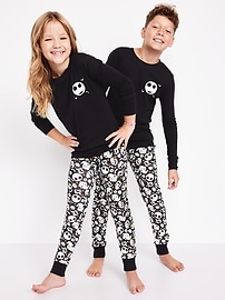 Image number 1 showing, Disney© Snug-Fit Gender-Neutral Graphic Pajama Set for Kids