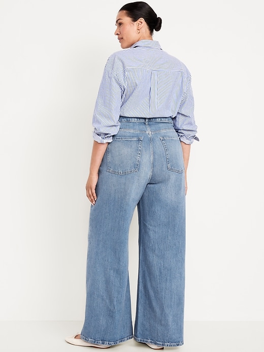 L'image numéro 9 présente Jean à taille très haute à jambe ultra-large