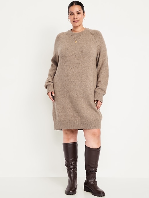 L'image numéro 5 présente Robe-chandail courte SoSoft