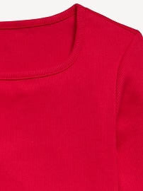 L'image numéro 4 présente Haut ajusté côtelé à manches longues pour fille