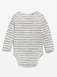 L'image numéro 2 présente Cache-couche à manches longues à motif pour bébé