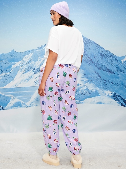 Image number 8 showing, High-Waisted Printed Flannel Pajama Jogger for Women