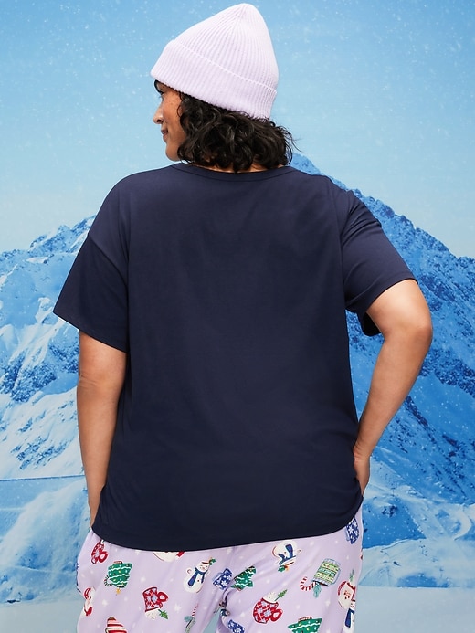 Image number 8 showing, Holiday-Graphic Crew-Neck T-Shirt for Women