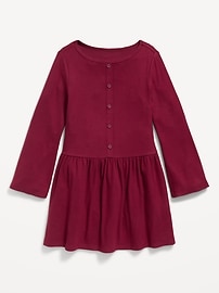 L'image numéro 1 présente Robe ajustée et évasée à manches longues et devant boutonné pour fille
