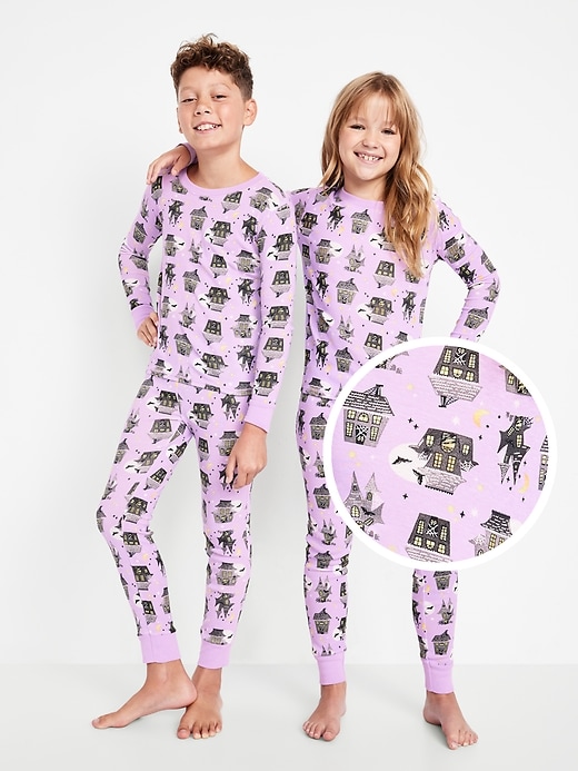 Image number 1 showing, Gender-Neutral Snug-Fit Graphic Pajama Set for Kids
