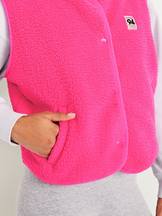 Image number 4 showing, Loose Snap-Front Sherpa Vest