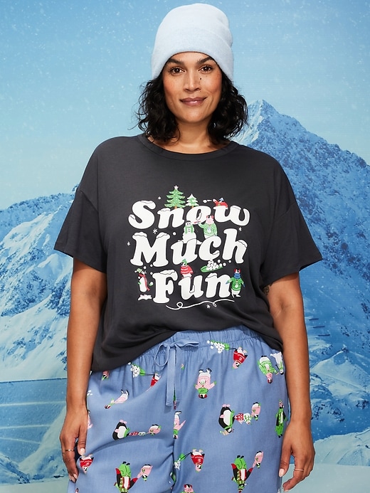 Image number 4 showing, Holiday-Graphic Crew-Neck T-Shirt for Women