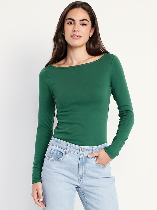 L'image numéro 1 présente T-shirt ajusté à manches longues et à encolure bateau
