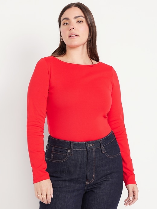 L'image numéro 5 présente T-shirt ajusté à manches longues et à encolure bateau