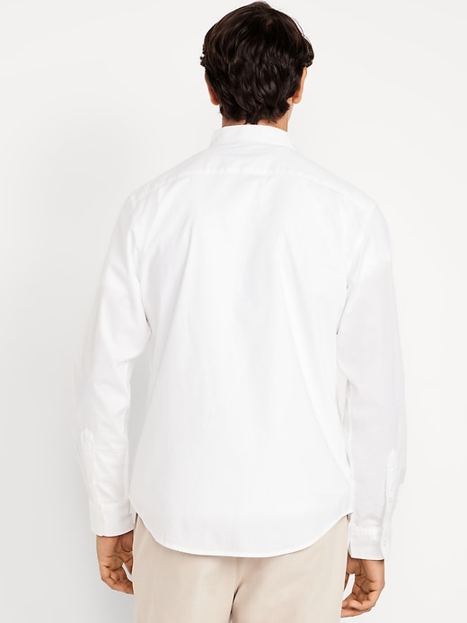L'image numéro 2 présente Chemise passe-partout à coupe étroite