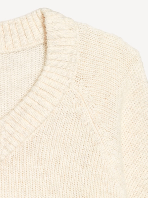 Image number 5 showing, Cozy Cropped V-Neck Sweater