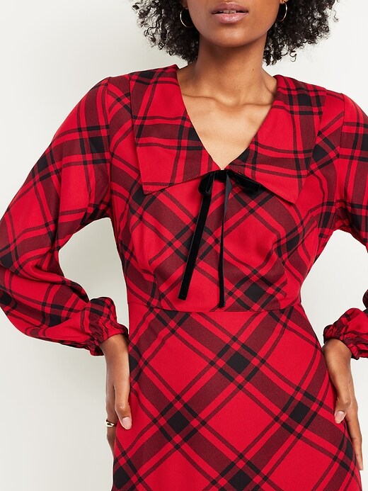 Image number 5 showing, Fit & Flare Long-Sleeve Crepe Mini Dress
