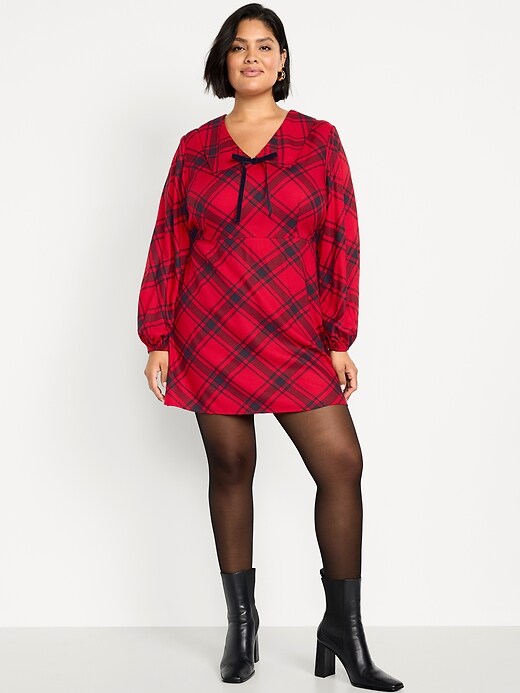 Image number 7 showing, Fit & Flare Long-Sleeve Crepe Mini Dress
