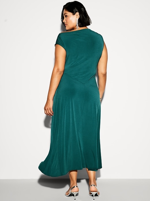 Image number 7 showing, The Occasion by Old Navy Twist-Front Jersey Midi Dress