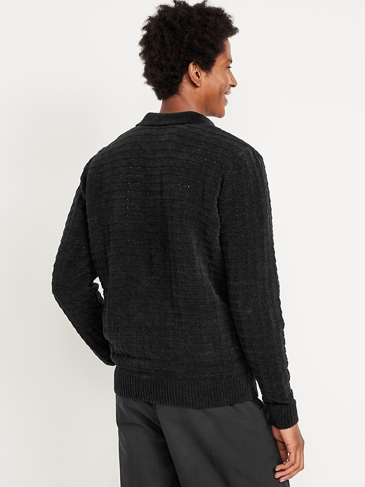 L'image numéro 2 présente Polo décontracté en tricot chenille