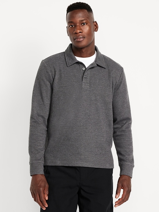 L'image numéro 1 présente Polo en tricot côtelé à manches longues