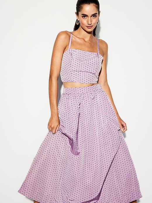 L'image numéro 3 présente Jupe mi-longue en taffetas à taille haute Moments signés Old Navy