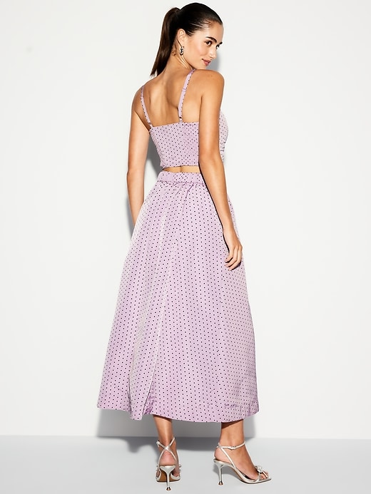 L'image numéro 2 présente Jupe mi-longue en taffetas à taille haute Moments signés Old Navy