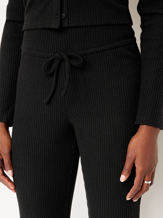 L'image numéro 3 présente Legging côtelé évasé NuageConfo à taille très haute