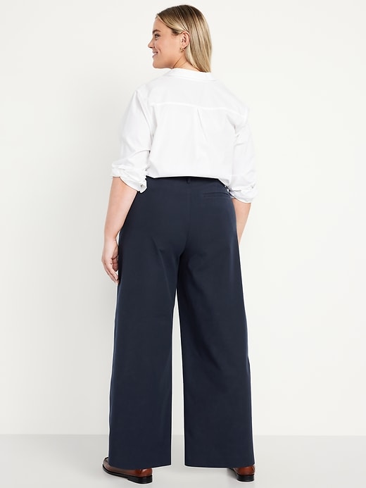L'image numéro 9 présente Pantalon Pixie à jambe ultra-large à taille haute