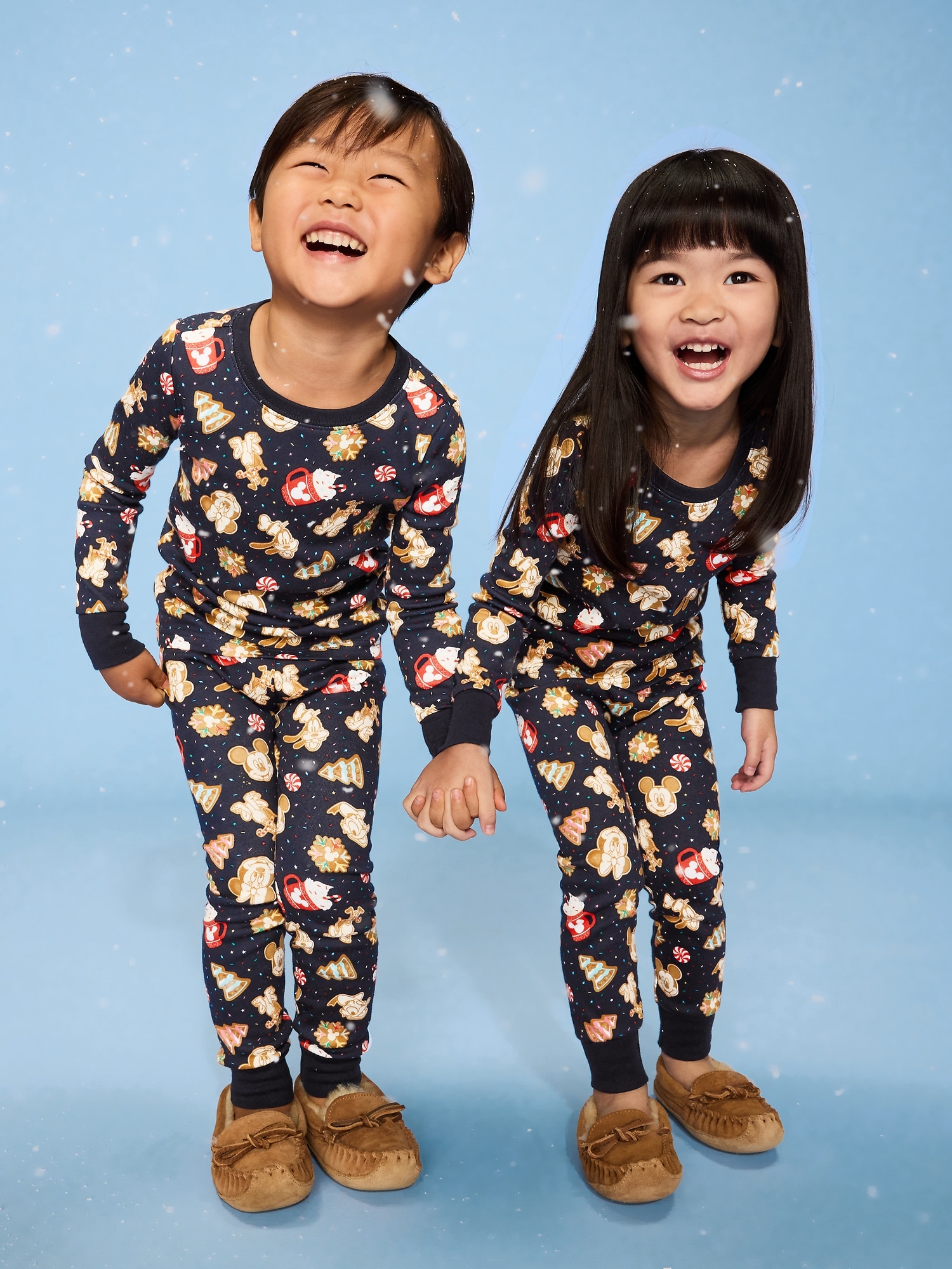 Pyjama ajusté à imprimé Old Navy x Disney unisexe pour tout-petit et bébé