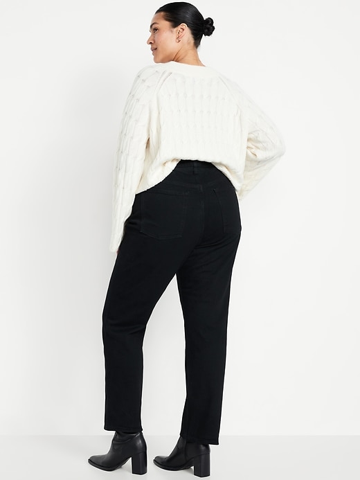 L'image numéro 8 présente Jean droit à taille très haute