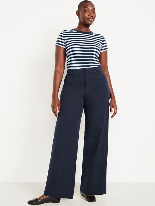 L'image numéro 6 présente Pantalon Pixie à jambe ultra-large à taille haute