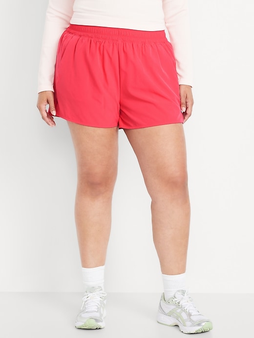 Image number 5 showing, Extra High-Waisted Crinkle Run Shorts -- 3-inch inseam