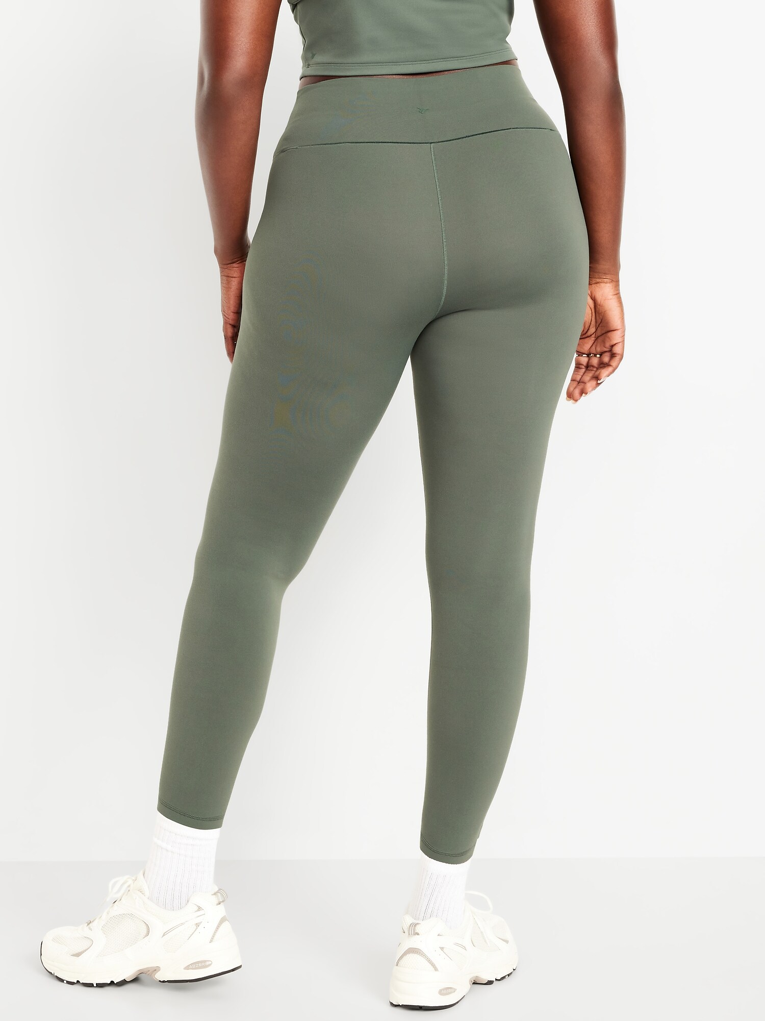 L'image numéro 5 présente Legging StudioSmooth à taille haute longueur 7/8