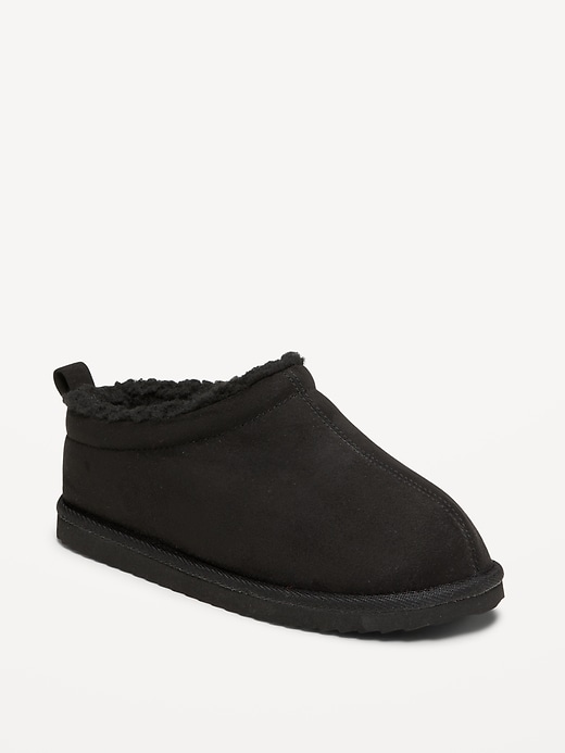 L'image numéro 1 présente Pantoufles de style mule en suédine avec doublure en Sherpa pour garçon
