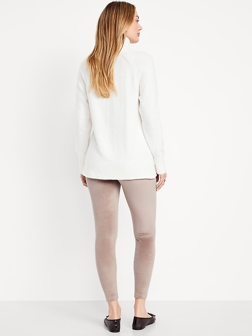 L'image numéro 2 présente Legging tendance à taille haute en velours, longueur cheville