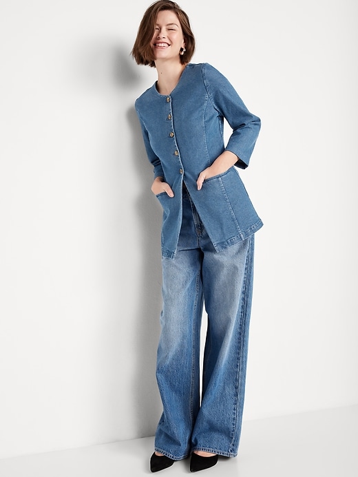L'image numéro 3 présente Blazer ajusté sans col en denim