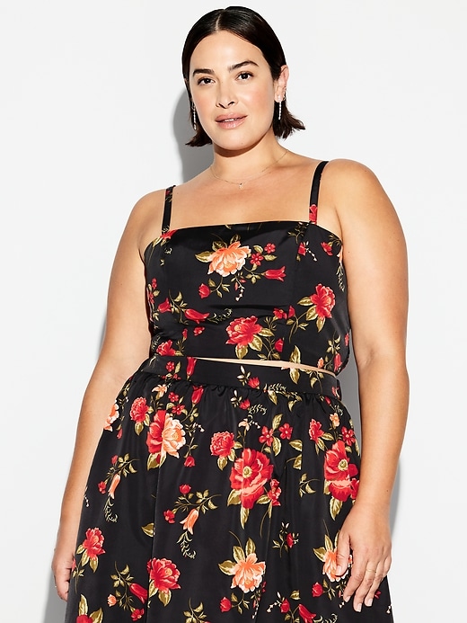 Image number 9 showing, The Occasion by Old Navy Taffeta Cropped Tank Top