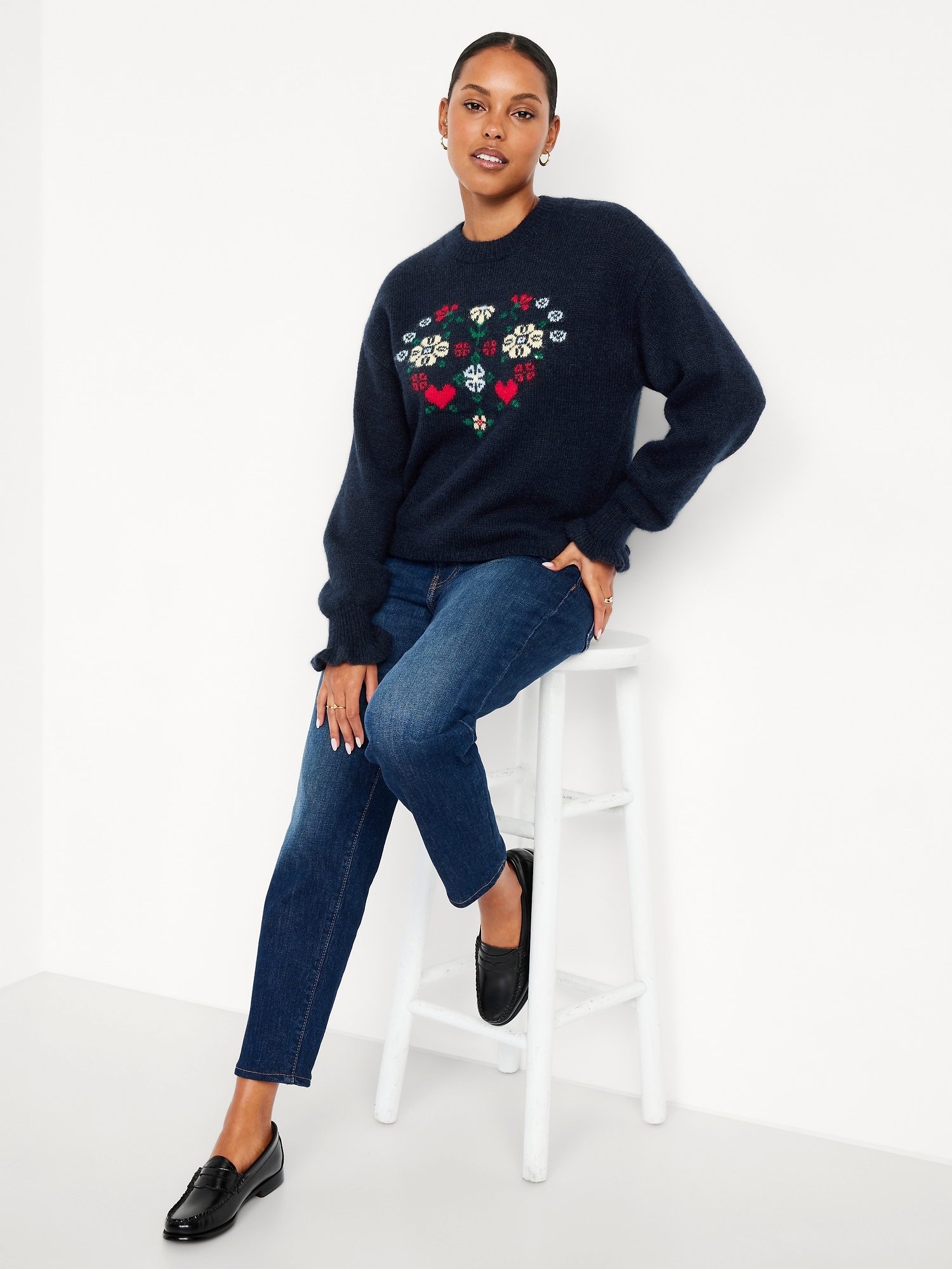 Loose Crew-Neck Wool-Blend Graphic Cropped Sweater | Old Navy